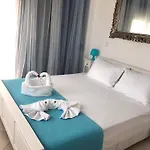 Villa Poseidon Blue *