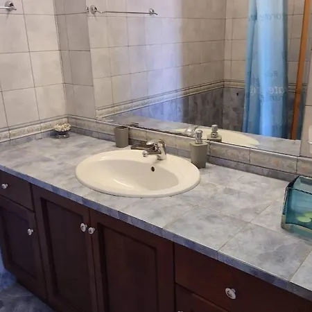 Poseidon Blue * Lardos